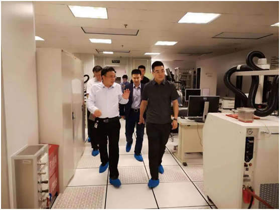 西安市大数据局赴西安紫光国芯调研，深化信息技术咨询服务合作